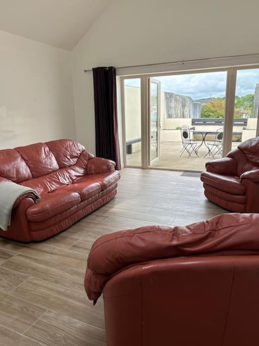 The Parlour Cottage Γκάλγουεϊ Εξωτερικό φωτογραφία